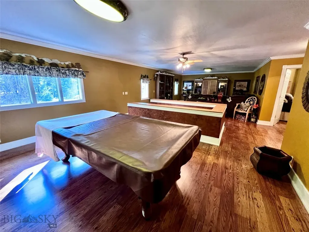 208 4th Lincoln MT 59639