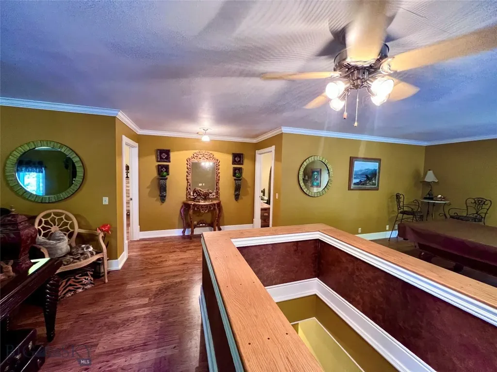 208 4th Lincoln MT 59639