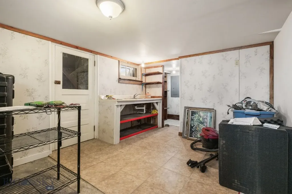 923 S Washington Street Dillon MT 59725