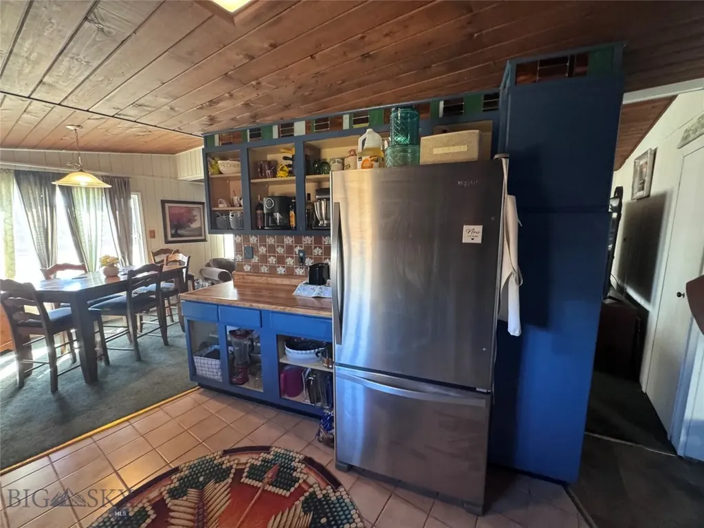 1353 Dewey Butte MT 59701