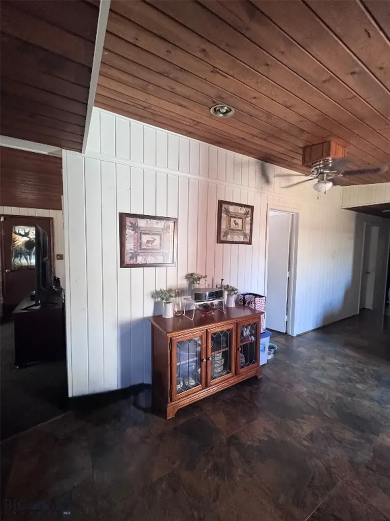 1353 Dewey Butte MT 59701