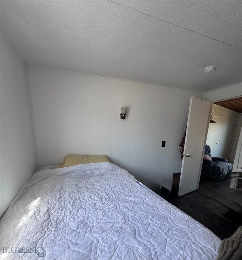 1353 Dewey Butte MT 59701