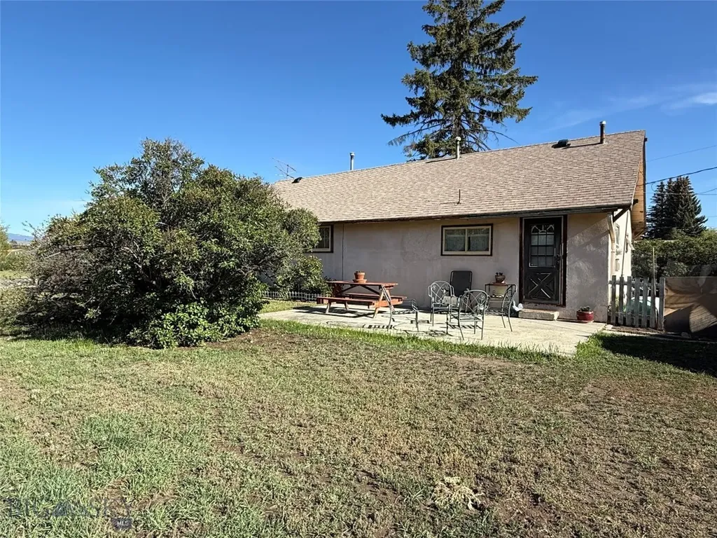 227 Kohrs Street Deer Lodge MT 59722