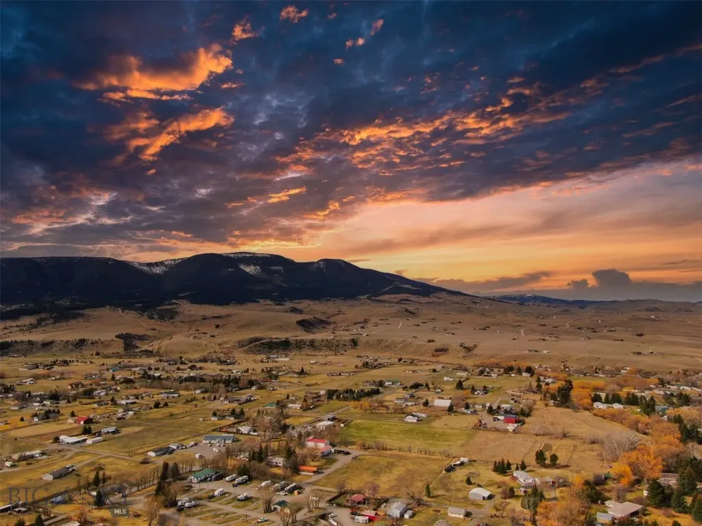 2221 Willow Drive Livingston MT 59047