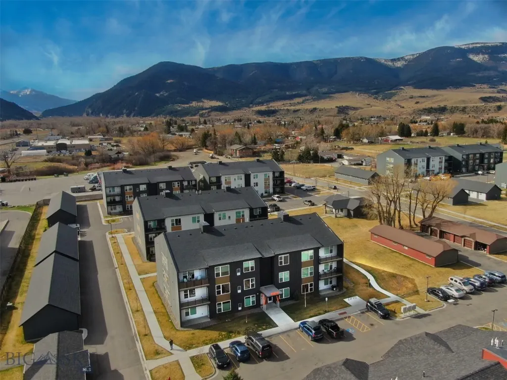 2221 Willow Drive Livingston MT 59047