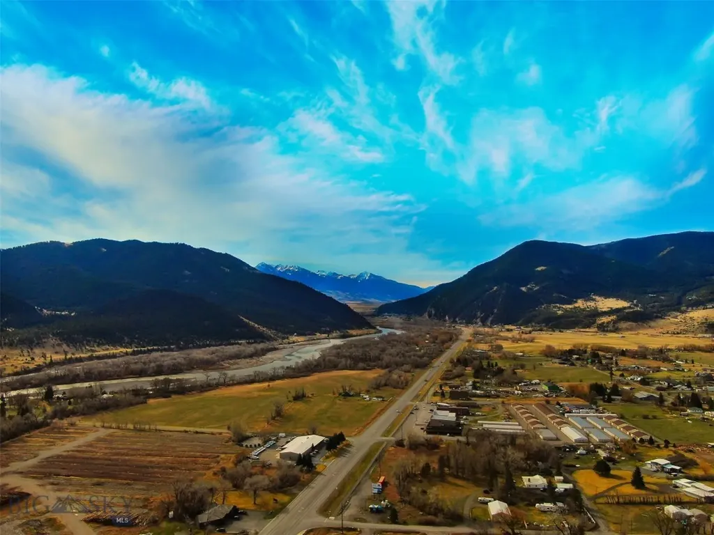 2221 Willow Drive Livingston MT 59047