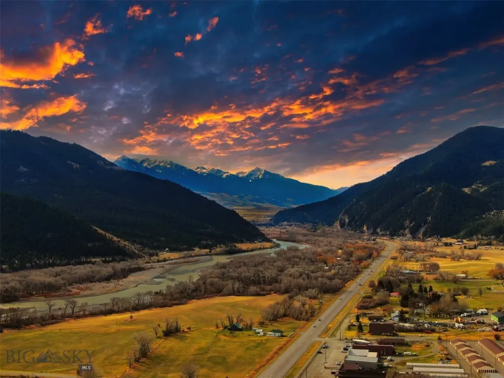 2221 Willow Drive Livingston MT 59047