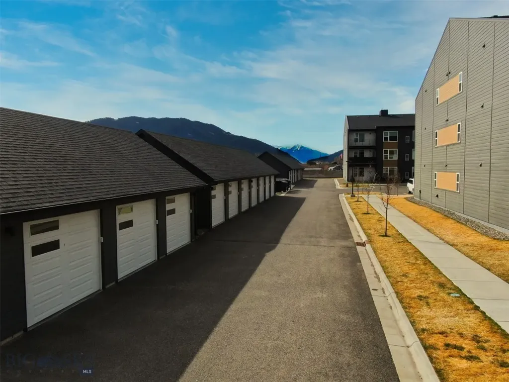 2221 Willow Drive Livingston MT 59047