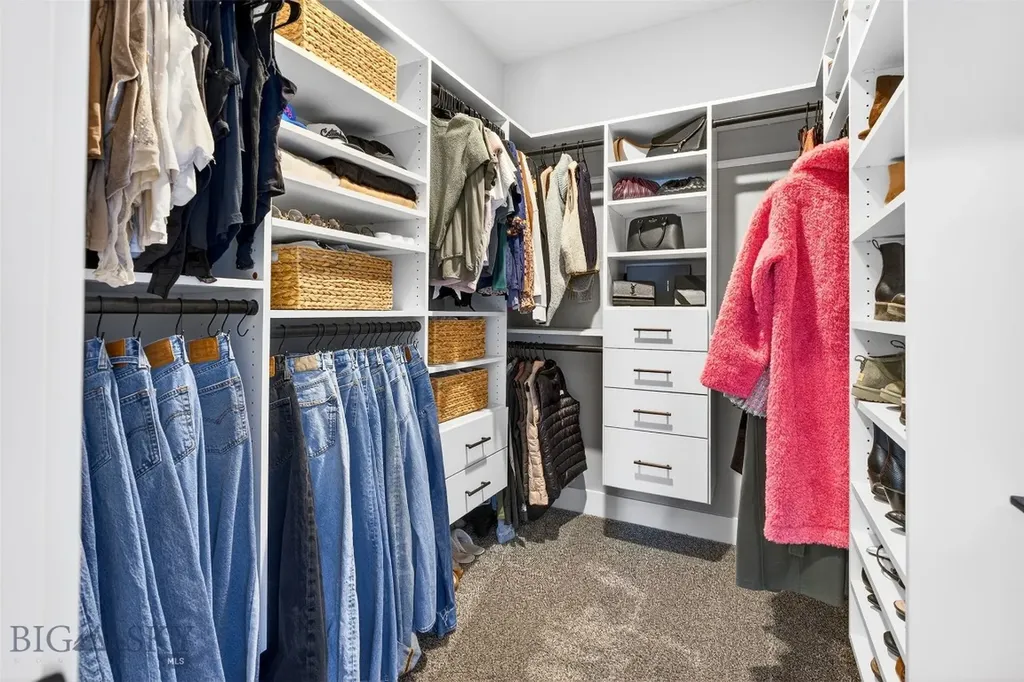 1306 Scooter Lane Belgrade MT 59714