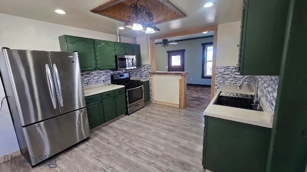 5 Front Street Alder MT 59710