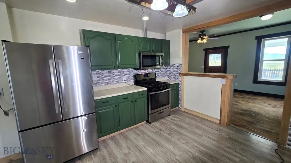 5 Front Street Alder MT 59710