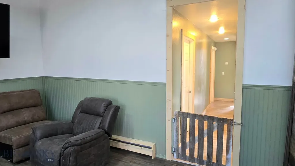 5 Front Street Alder MT 59710