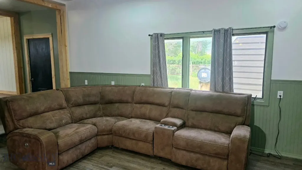 5 Front Street Alder MT 59710