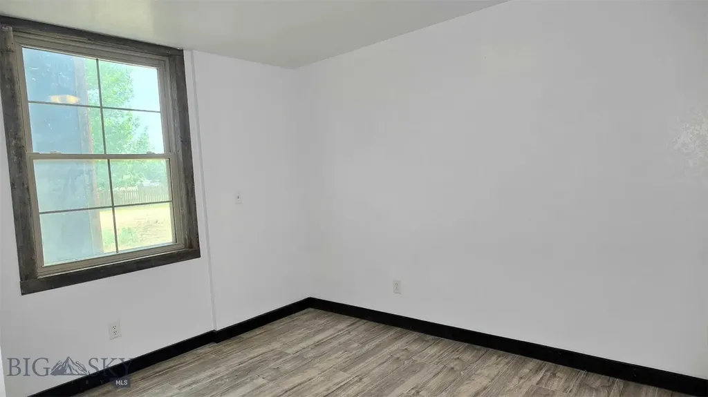 5 Front Street Alder MT 59710