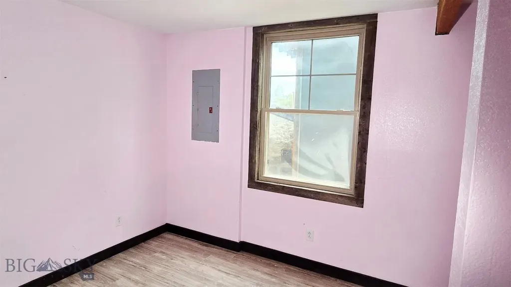 5 Front Street Alder MT 59710