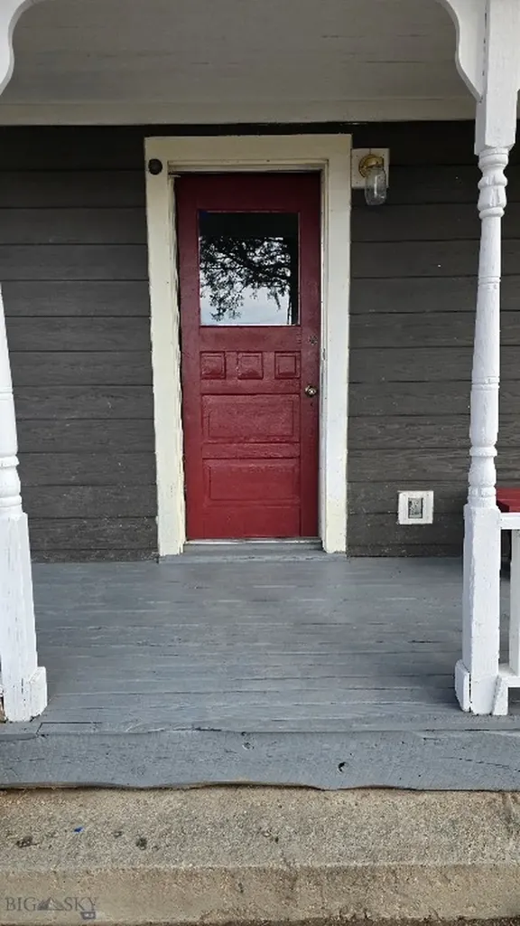 5 Front Street Alder MT 59710