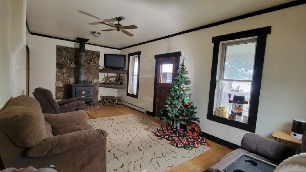 5 Front Street Alder MT 59710