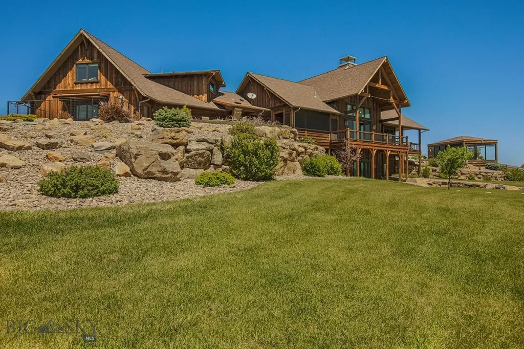 11 Howard Beer Road Clancy MT 59634