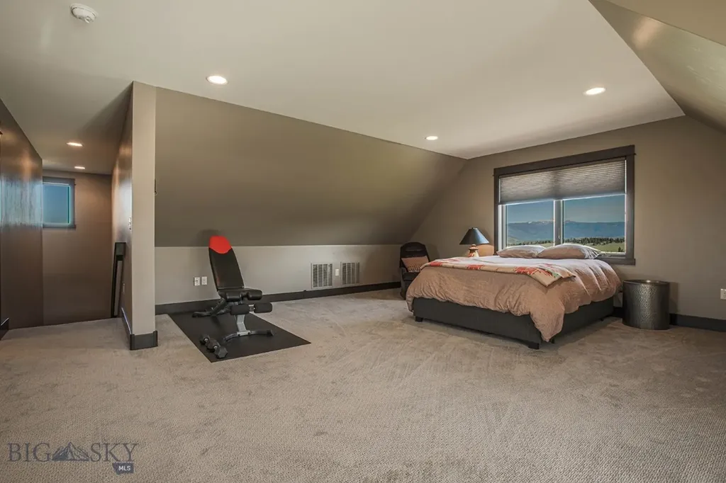 11 Howard Beer Road Clancy MT 59634