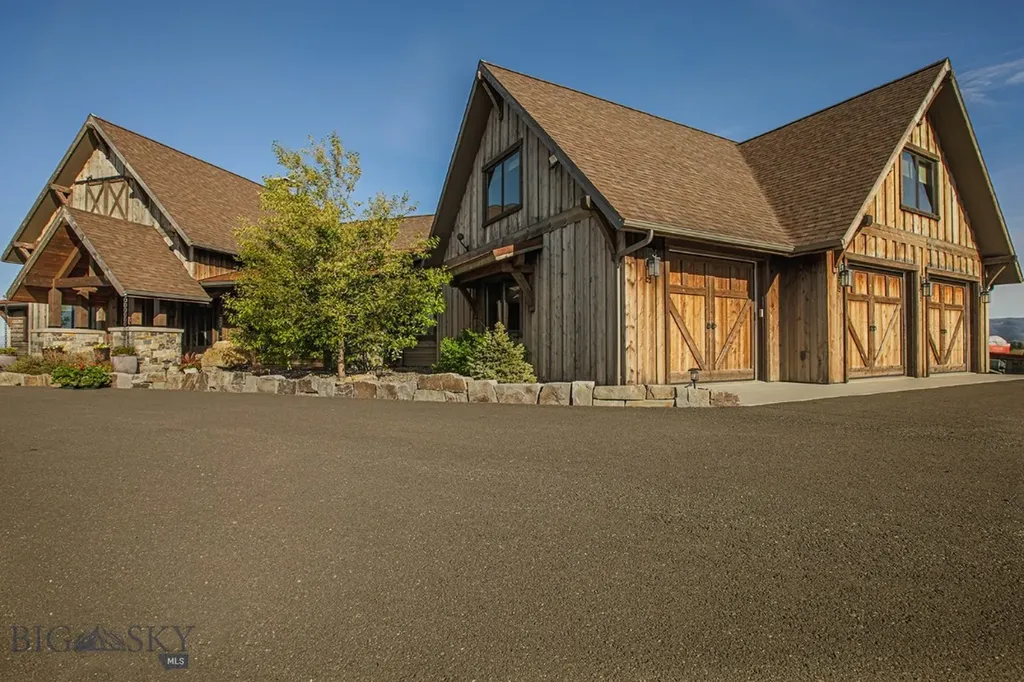 11 Howard Beer Road Clancy MT 59634