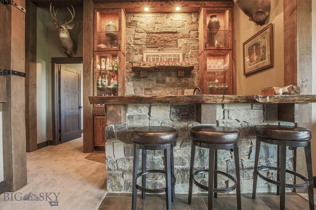 11 Howard Beer Road Clancy MT 59634