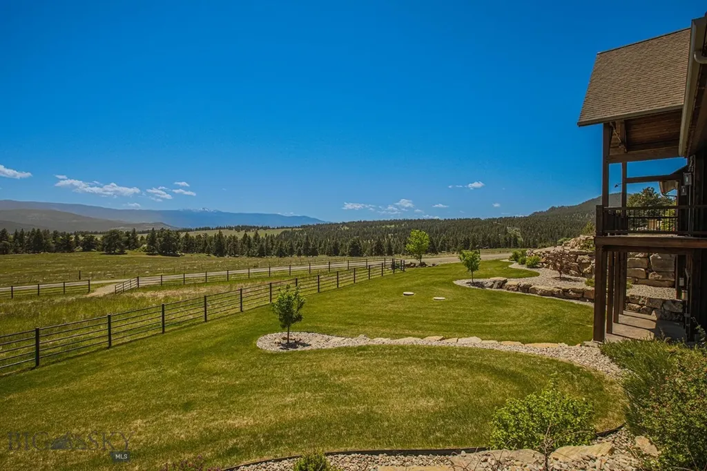 11 Howard Beer Road Clancy MT 59634