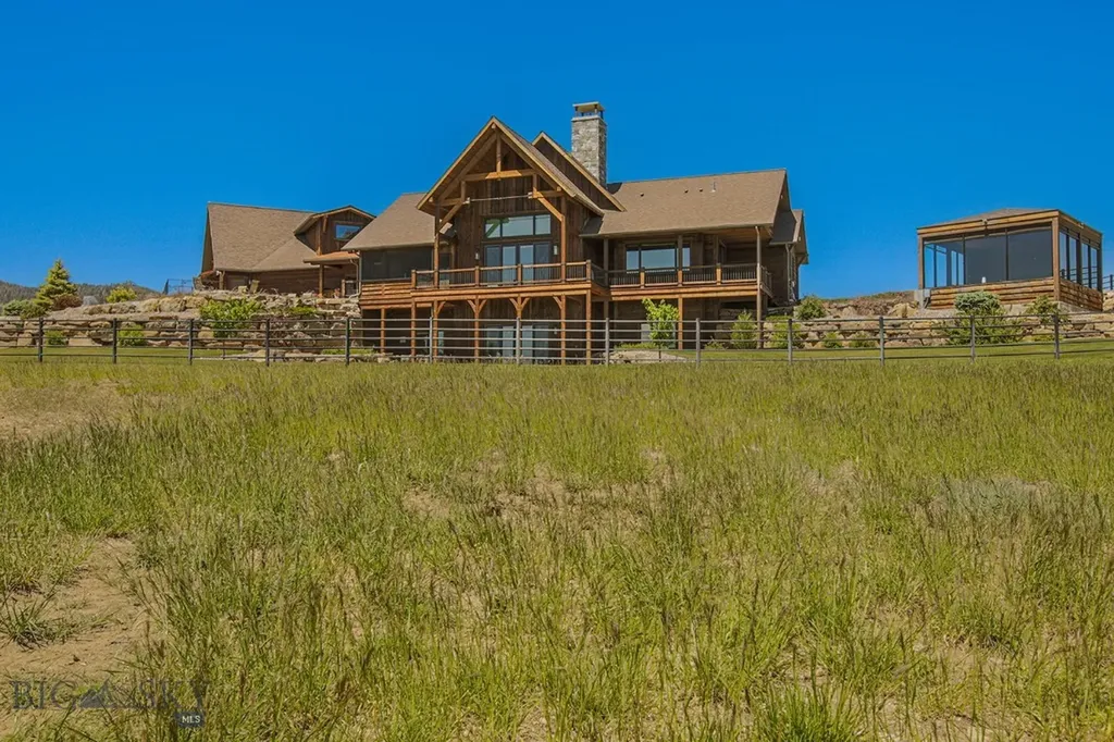 11 Howard Beer Road Clancy MT 59634