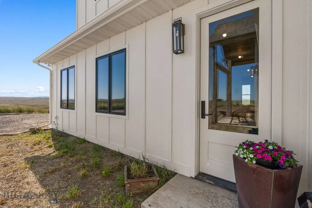 120 Horseshoe Loop Harrison MT 59735