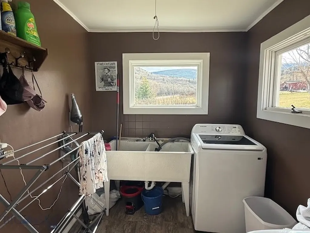 29 Cougar Drive Anaconda MT 59711