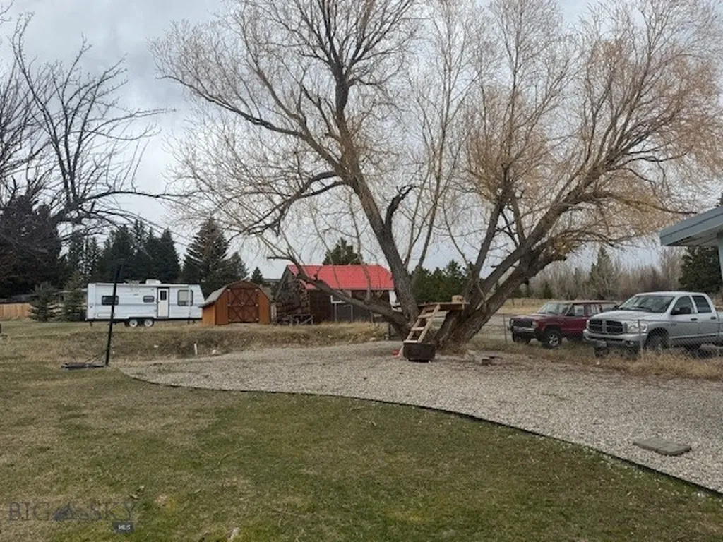 29 Cougar Drive Anaconda MT 59711