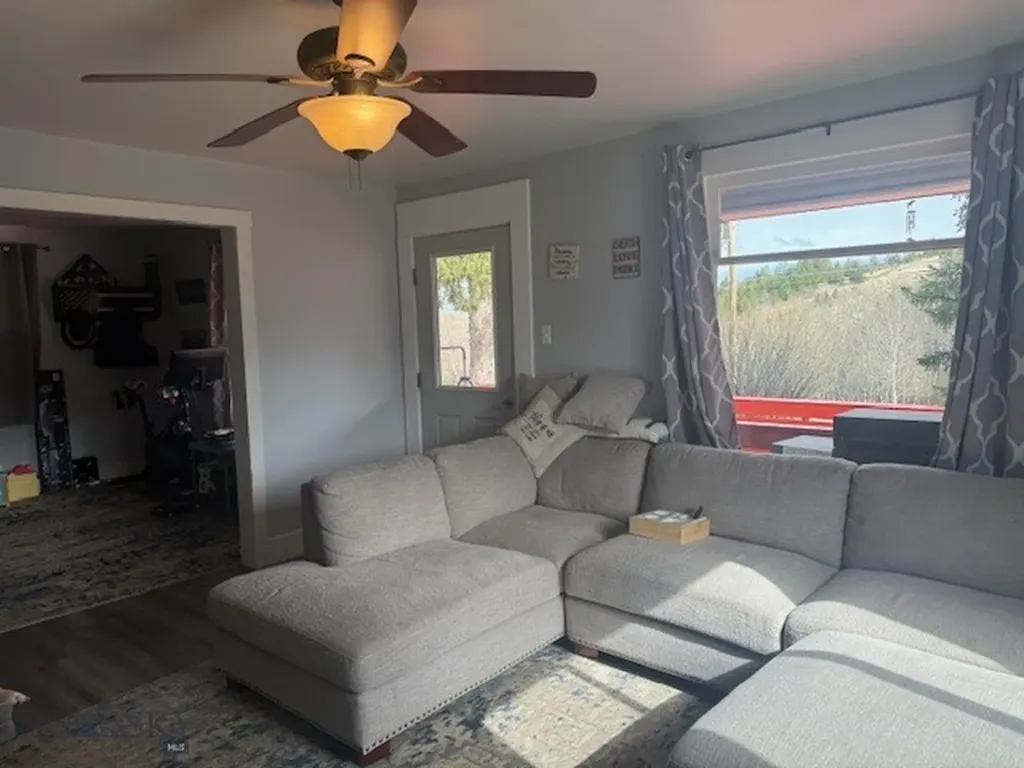 29 Cougar Drive Anaconda MT 59711