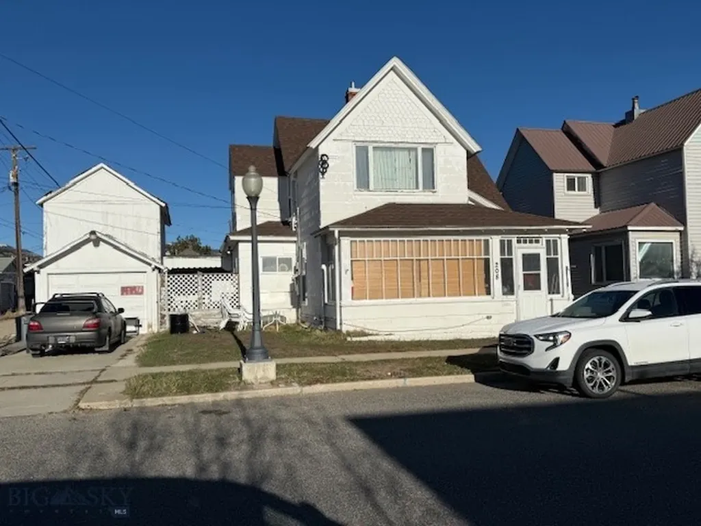 208 Maple Street Anaconda MT 59711