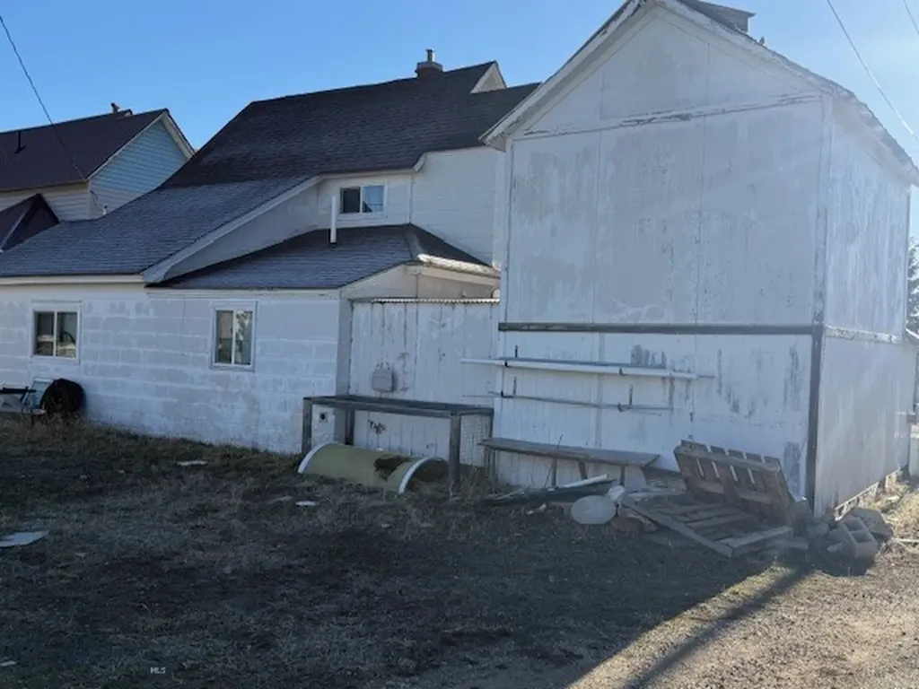 208 Maple Street Anaconda MT 59711