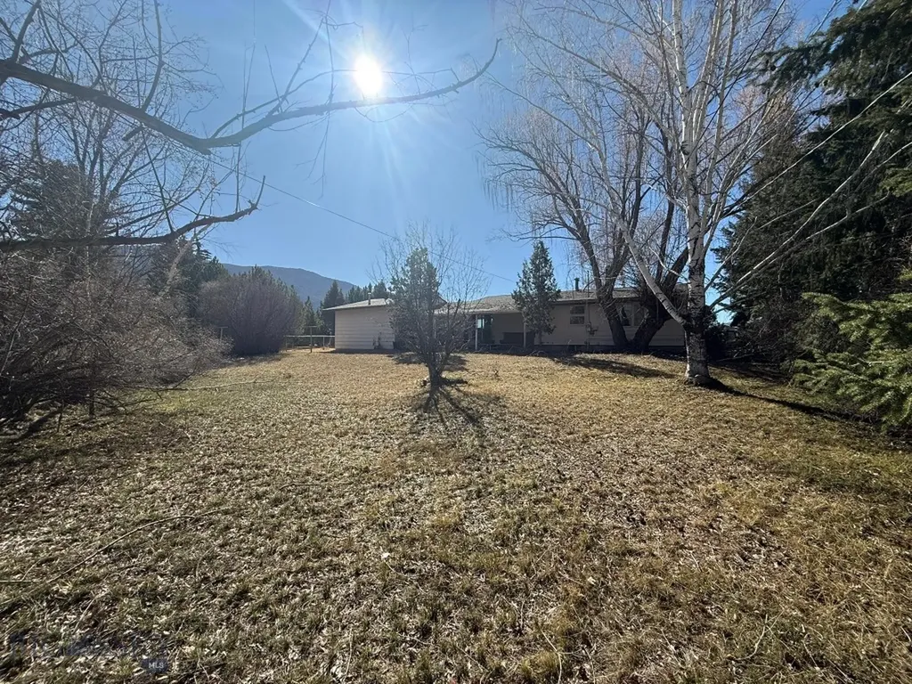 3215 Quincy Street Butte MT 59701