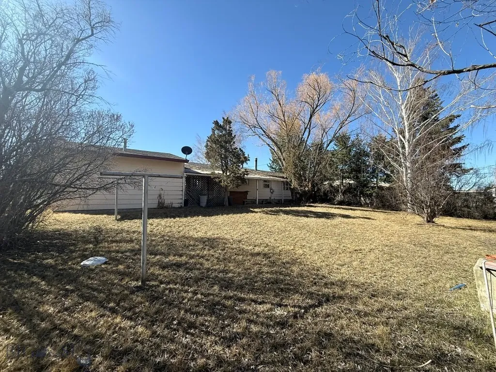 3215 Quincy Street Butte MT 59701
