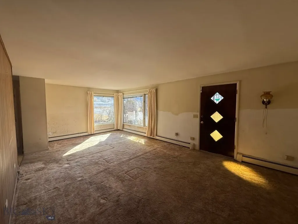 3215 Quincy Street Butte MT 59701