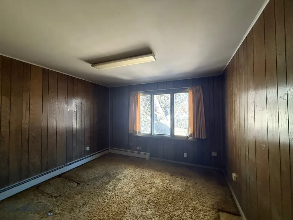 3215 Quincy Street Butte MT 59701