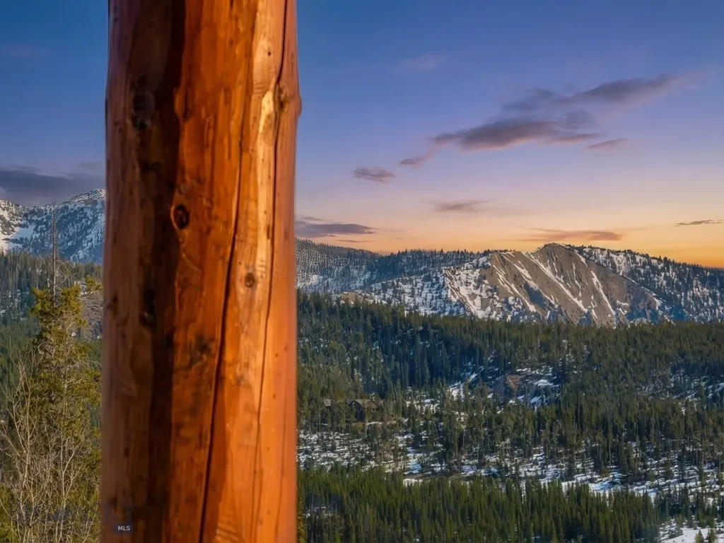 2 Rose Bud Loop Big Sky MT 59716