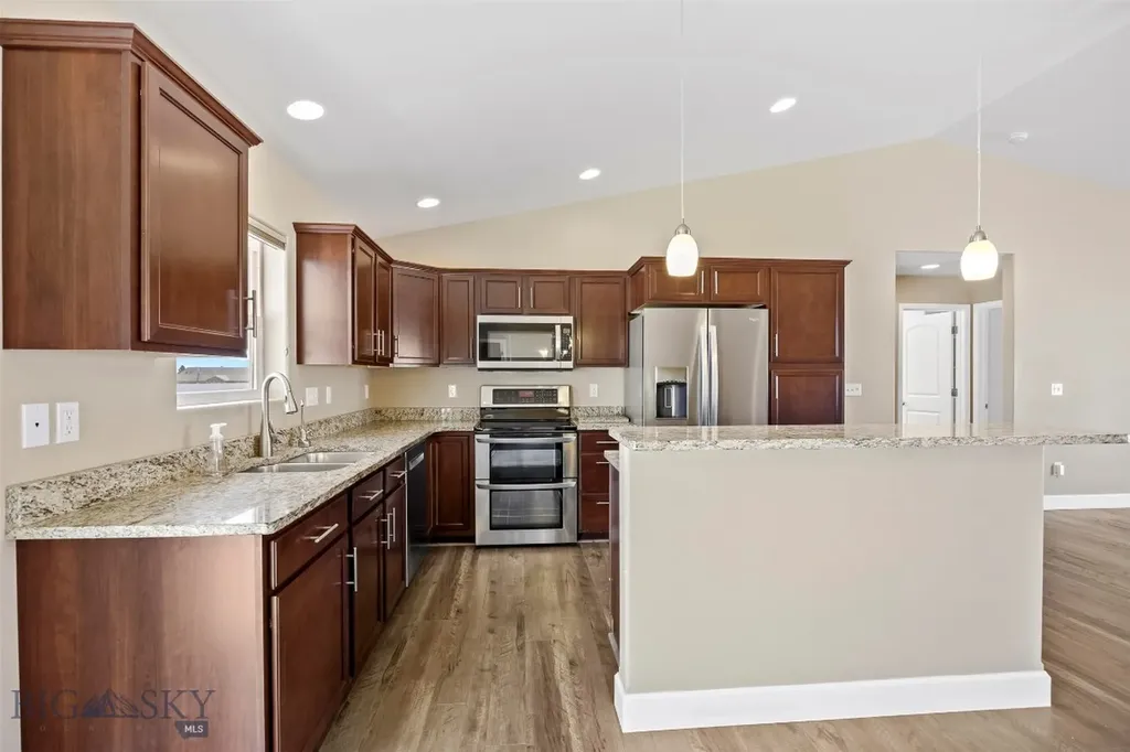 6 Holly Lane Butte MT 59701