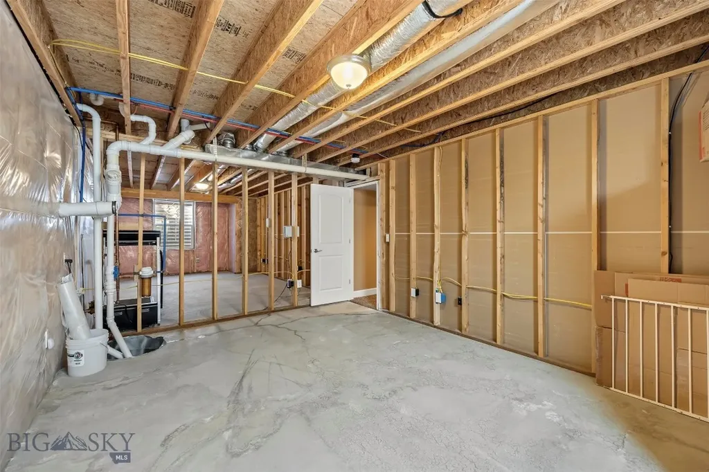 6 Holly Lane Butte MT 59701