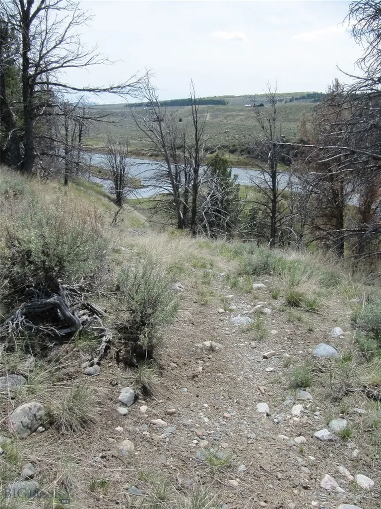 Lot 2-b Uline Bench Cameron MT 59720
