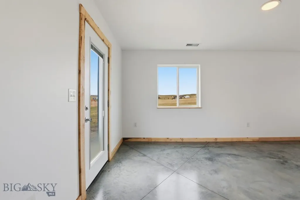 2 Saddle View Circle Three Forks MT 59752