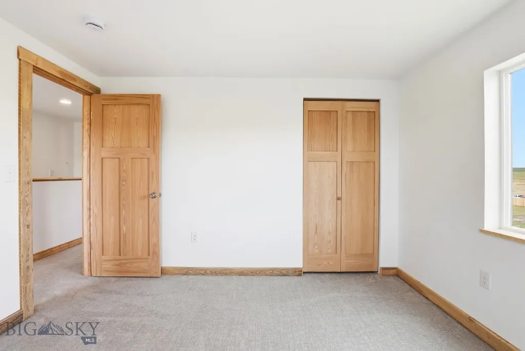 2 Saddle View Circle Three Forks MT 59752
