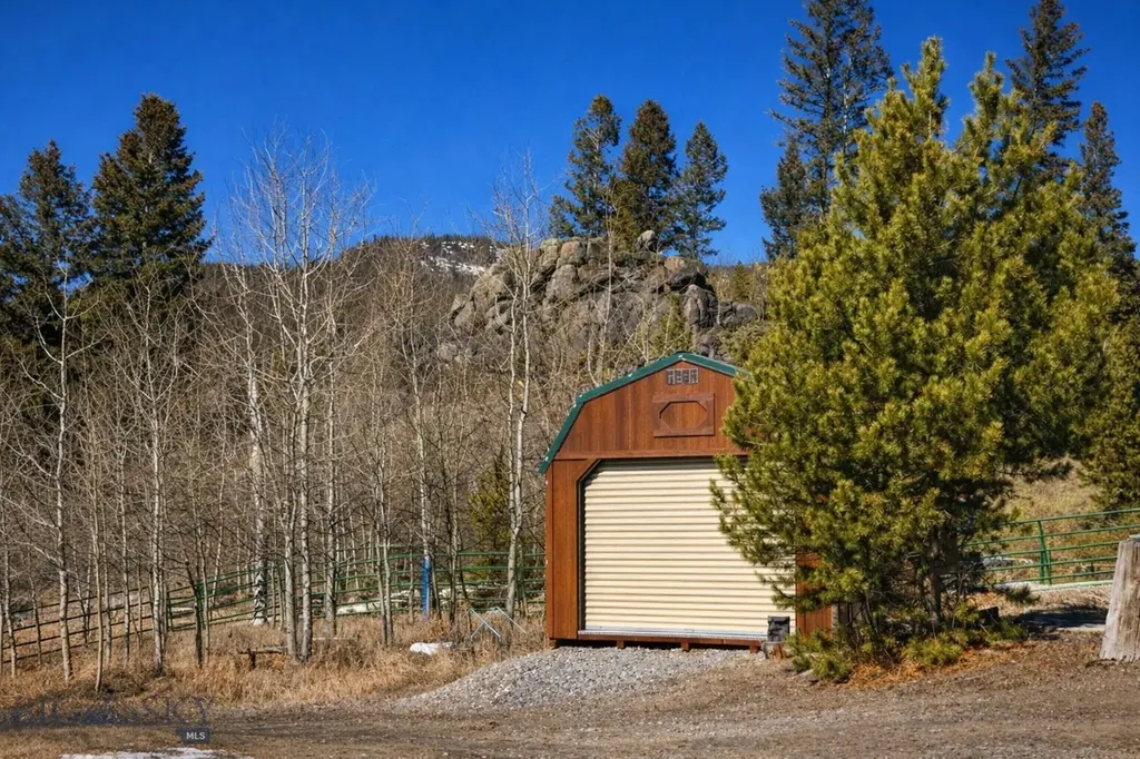109 Labelle Gulch Road Butte MT 59701
