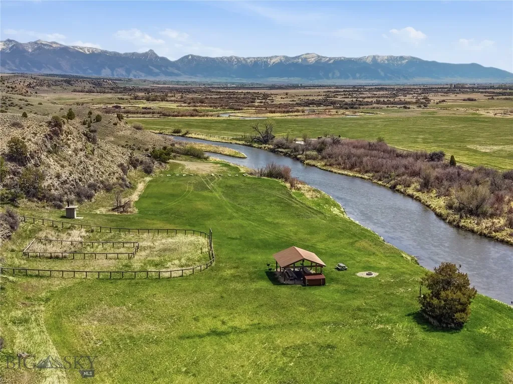 Lot 11 Tbd Saddle Ridge Road Manhattan MT 59741