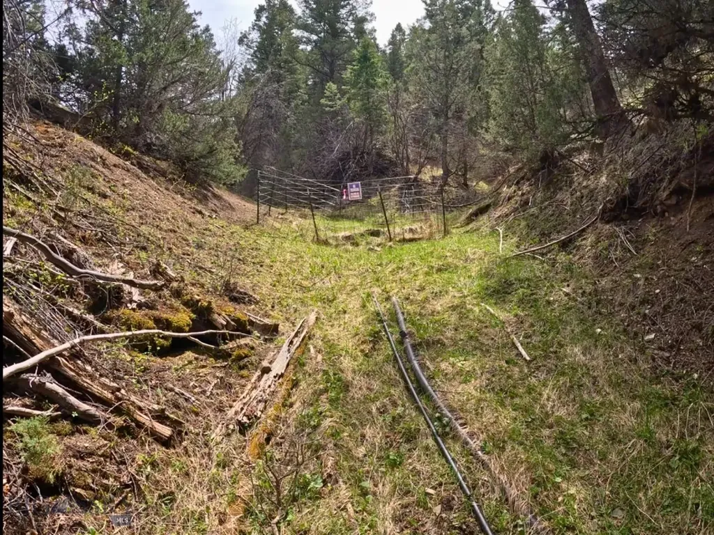 Nhn Pole Gulch Road Three Forks MT 59752