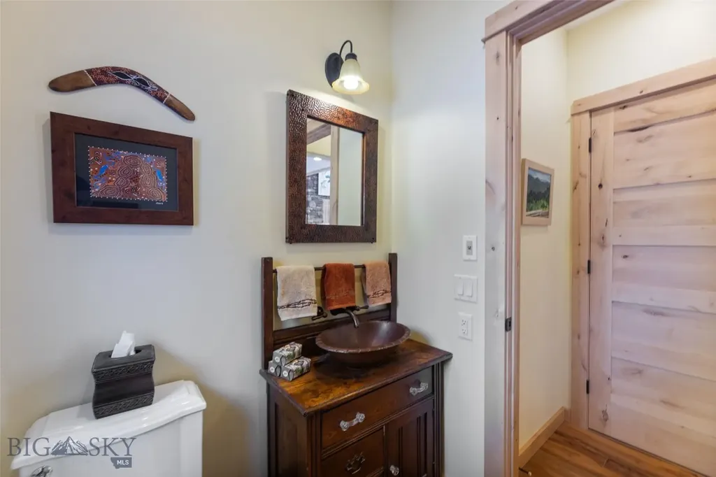 95 Foothill Trail Ennis MT 59729