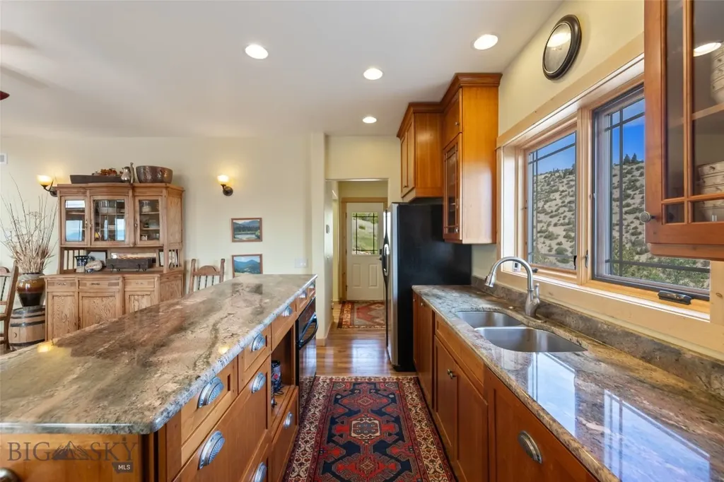 95 Foothill Trail Ennis MT 59729