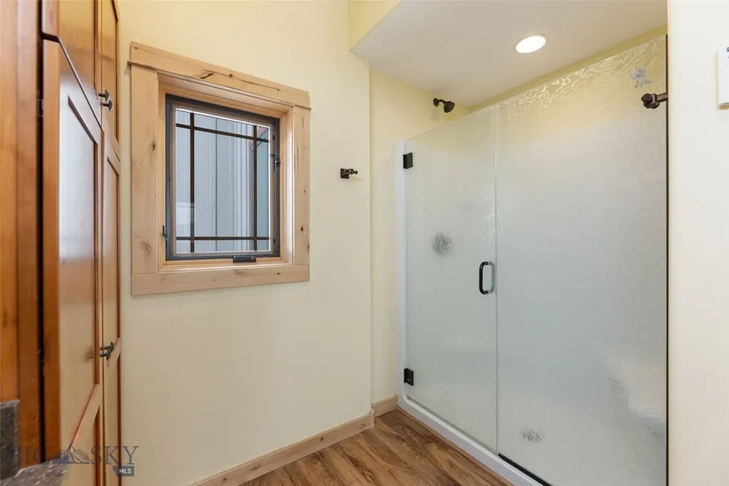 95 Foothill Trail Ennis MT 59729