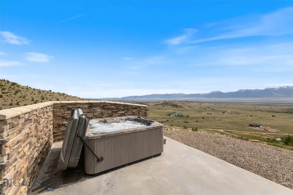 95 Foothill Trail Ennis MT 59729